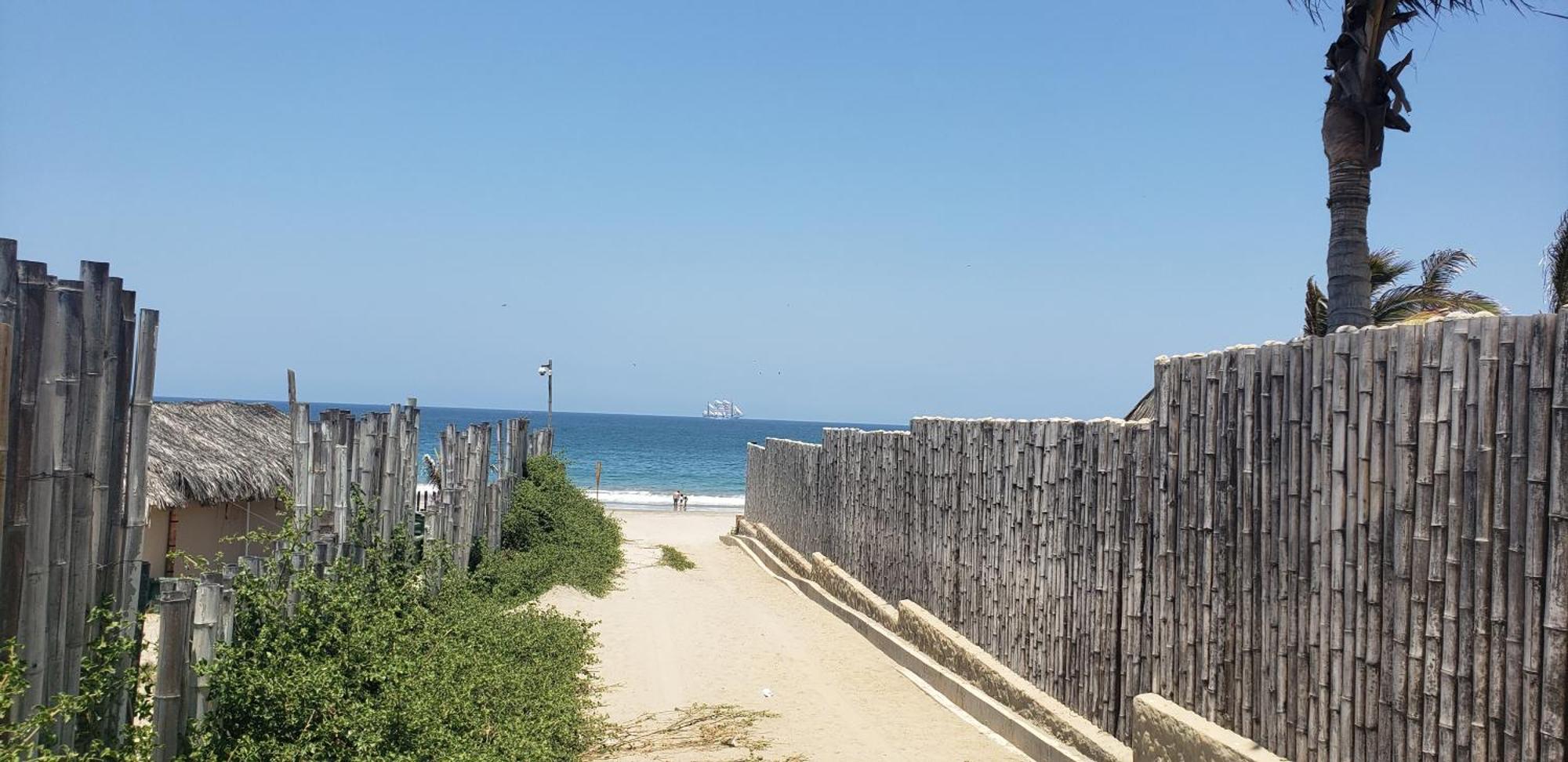 Llapa House Holiday home *